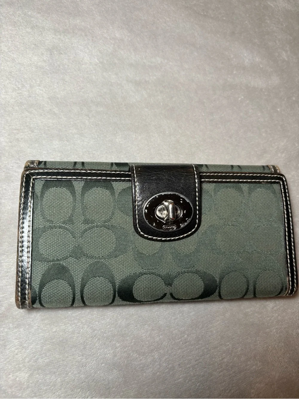 Coach Vintage Soho Signature Turnlock Wallet